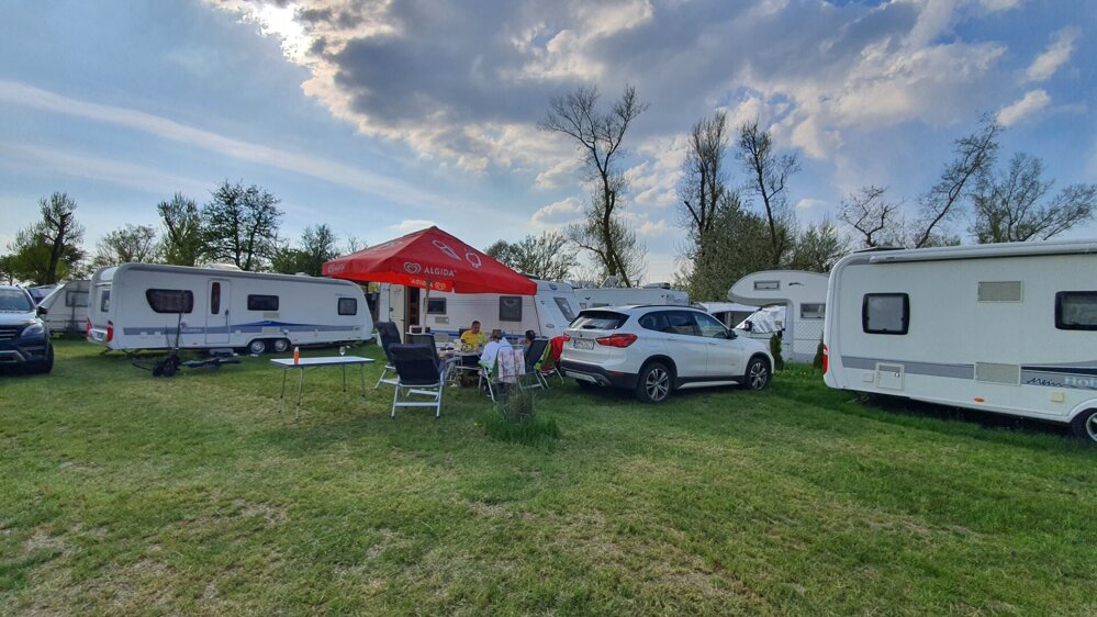 fgal-camping-4.jpg